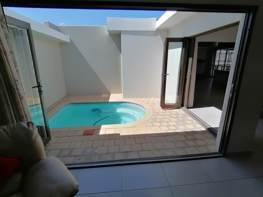 3 Bedroom Property for Sale in Langenhovenpark Free State